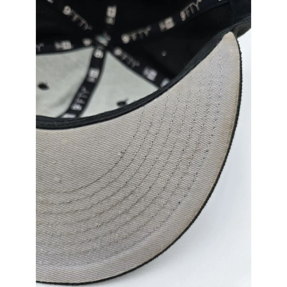 MLB Anaheim Los Angeles Angels 9FIFTY Adjustable Snap Back New Era Cap -‎ Black